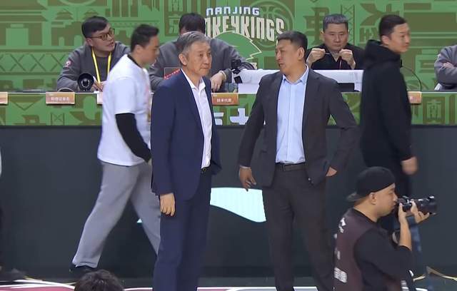 澳客-神仙打架!鱼腩双加时掀翻黑马,郭昊文独砍31+6+10,贺希宁28+7